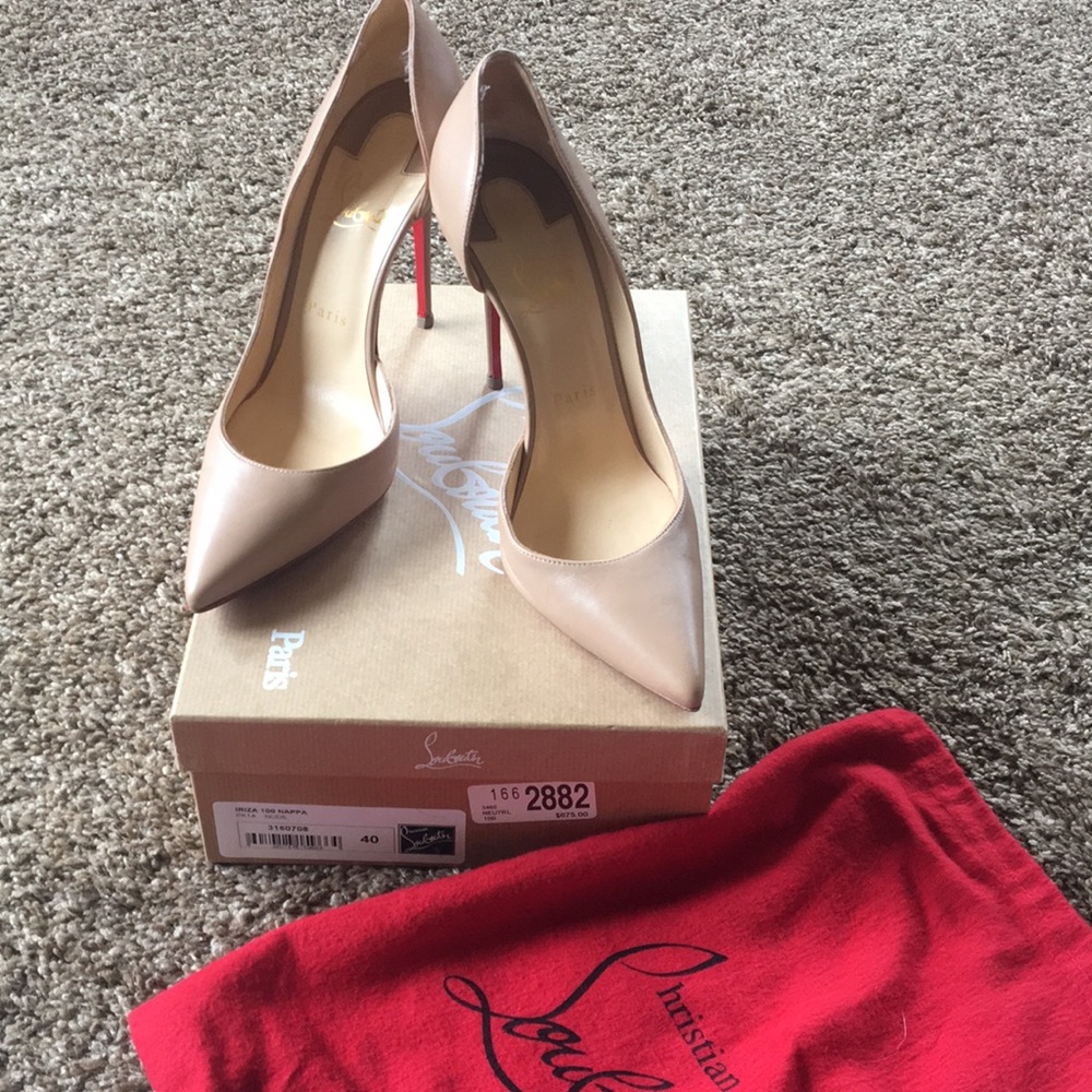 Christian Louboutin Iriza 100 Napa Pumps